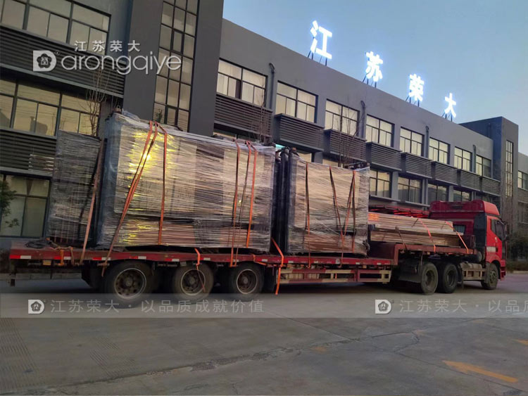 江蘇智能公交站臺發(fā)貨