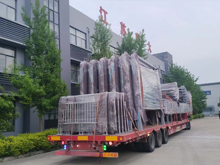 浙江智慧公交站臺第二批發貨案例